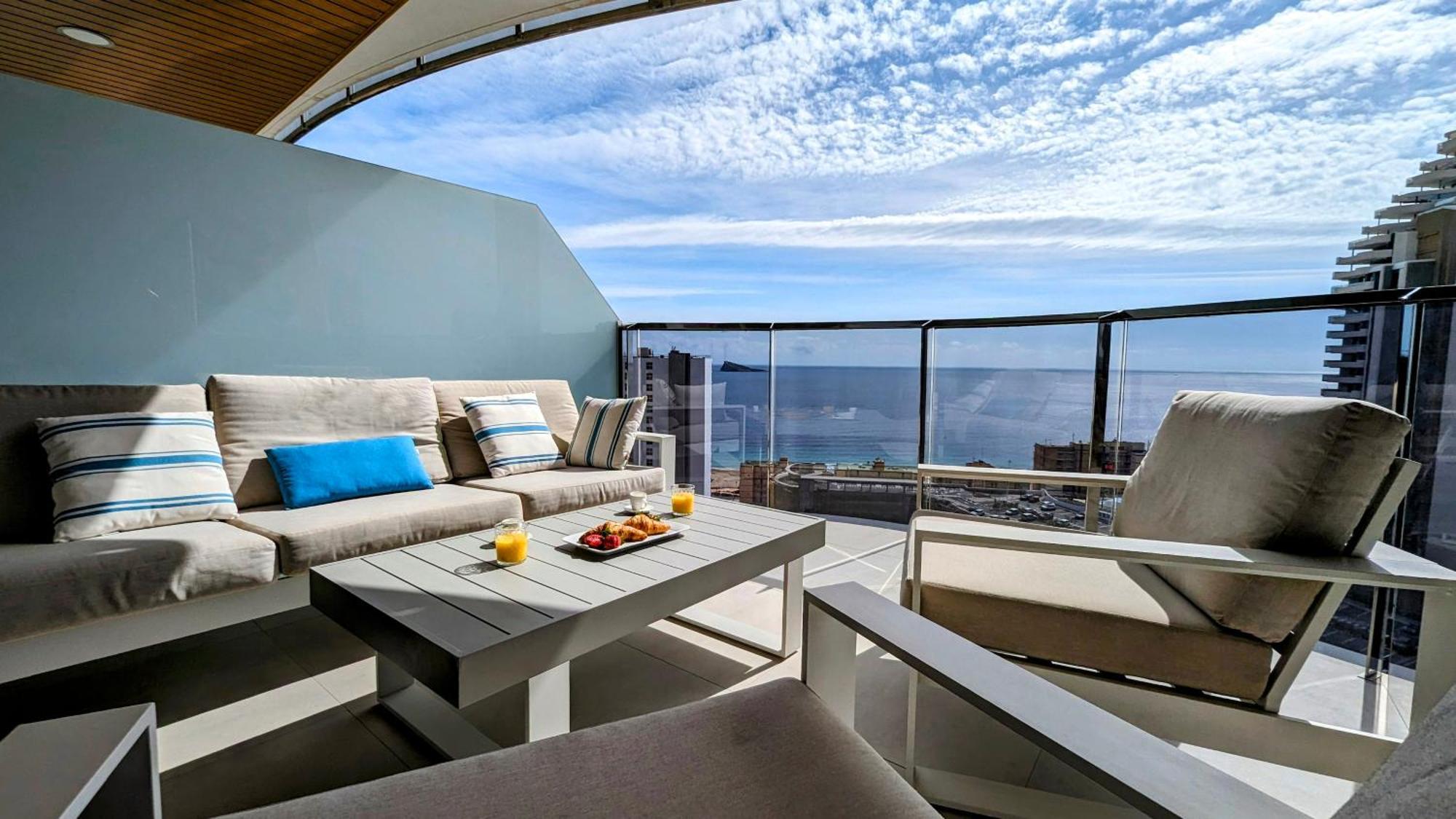Sunset Waves Luxury Apartment Benidorm Exterior photo