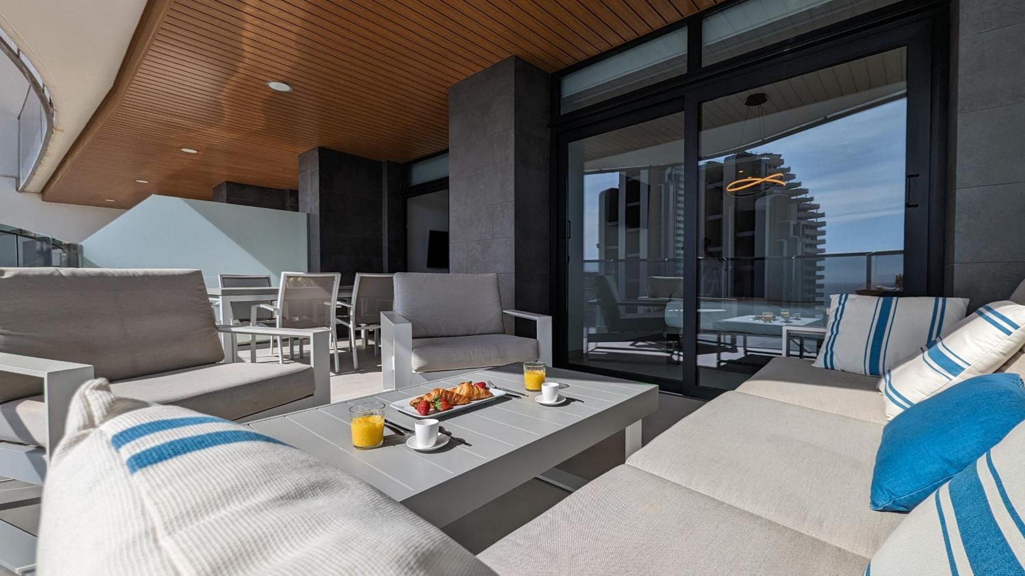 Sunset Waves Luxury Apartment Benidorm Exterior photo