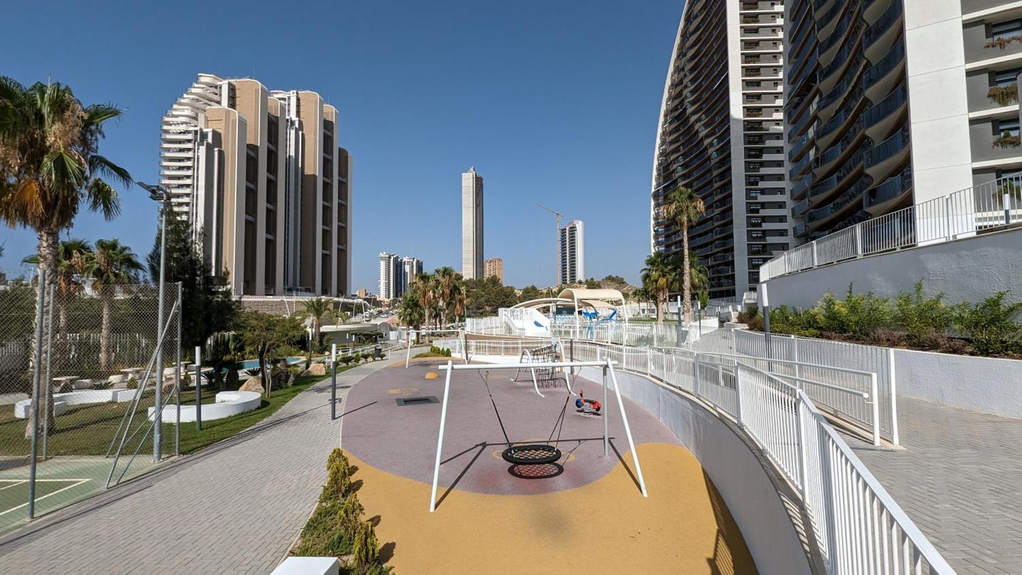 Sunset Waves Luxury Apartment Benidorm Exterior photo
