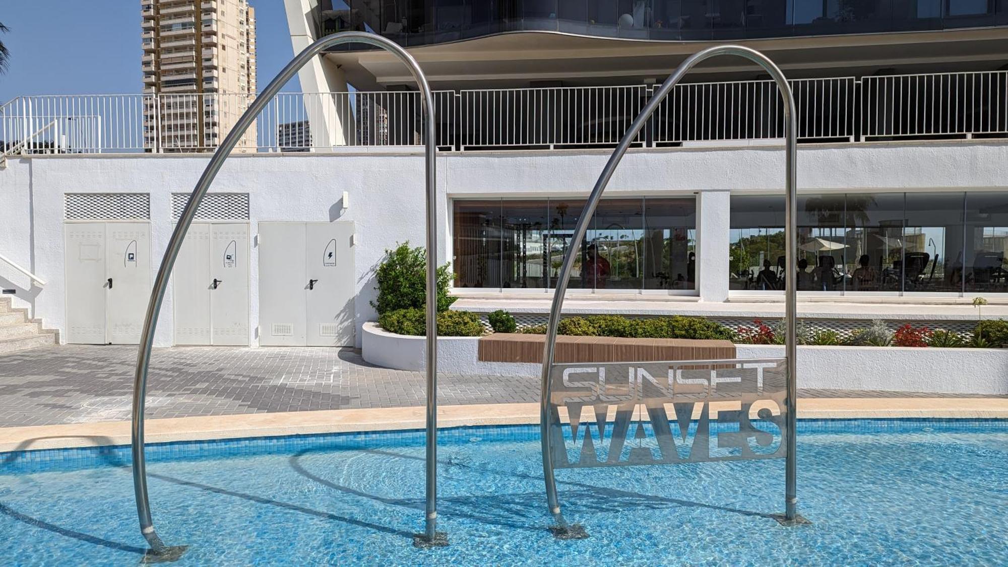 Sunset Waves Luxury Apartment Benidorm Exterior photo