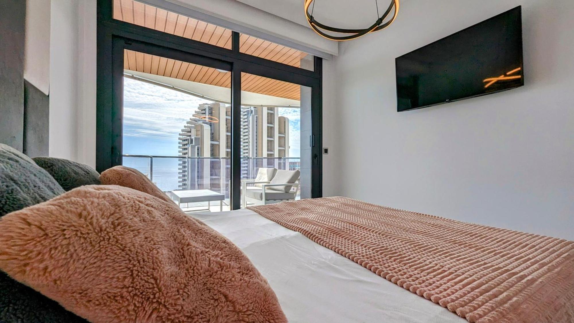 Sunset Waves Luxury Apartment Benidorm Exterior photo
